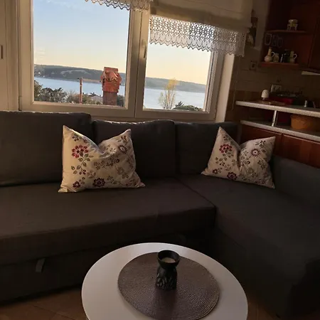 Iva * Supetarska Draga