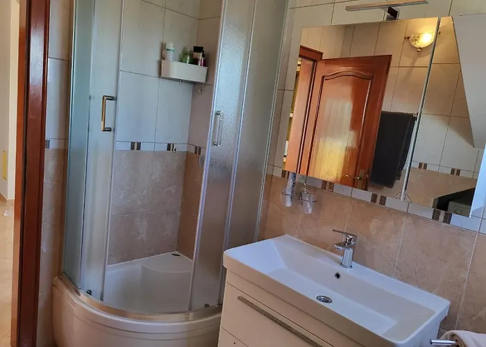 Apartman Iva *